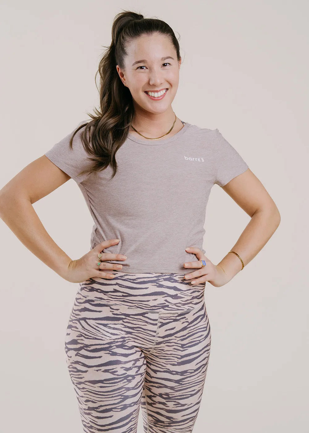 Featherweight Twist Out Tee - Chai CompactFold Soft Jacket