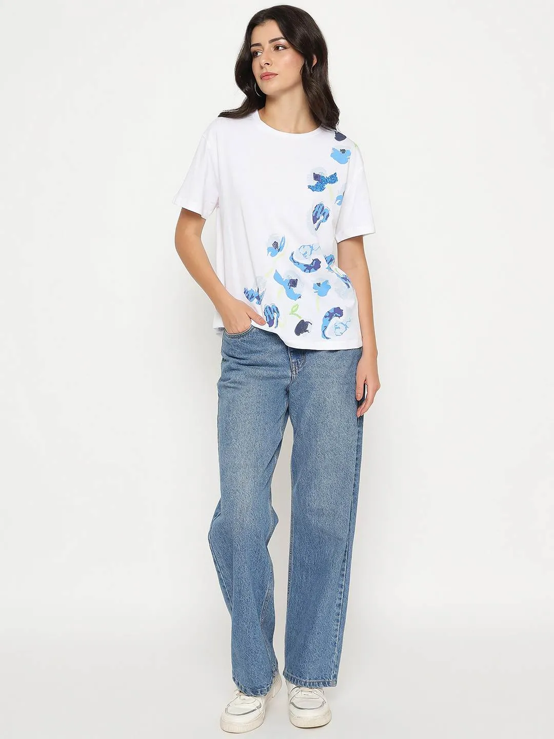 Madame Abstract Print Half Sleeve White Cotton T-shirt Essential Casual Set In Sleeve