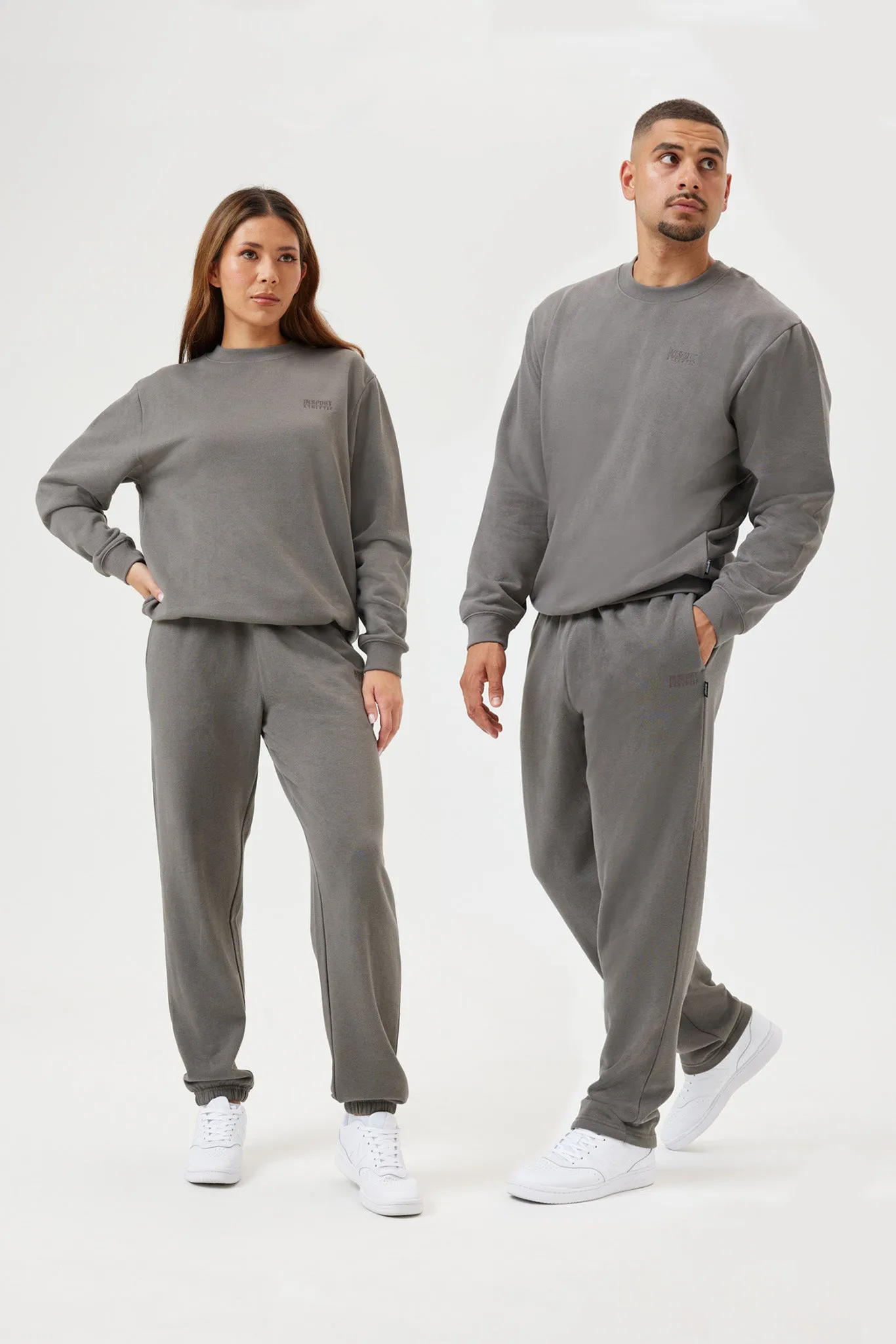 Workout-ready Insport Unisex Alaska Trackpant Slate