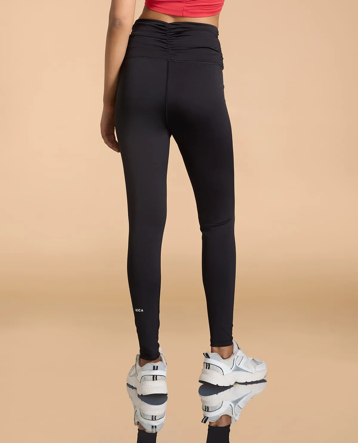 Ruched Waistband Leggings in Second SKN With Back Pocket Minimal Look breath easy