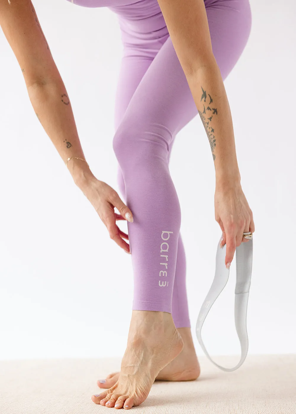 Soft Flow At Your Leisure High Waist Midi Legging - Violet Blossom Heather