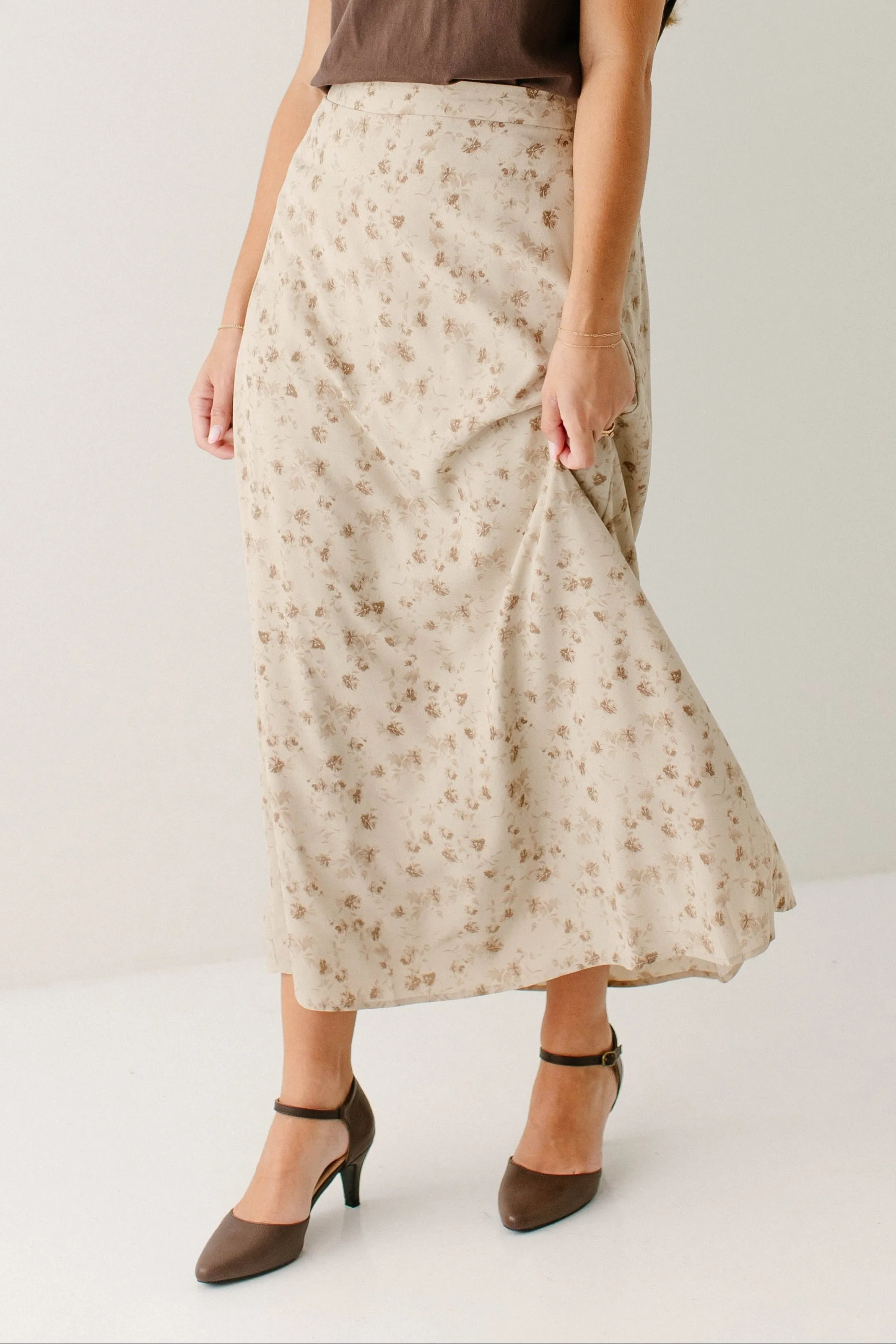 Day Wear Layered Design Airy Draping 'Damaris' Floral Print A-Line Midi Skirt in Beige