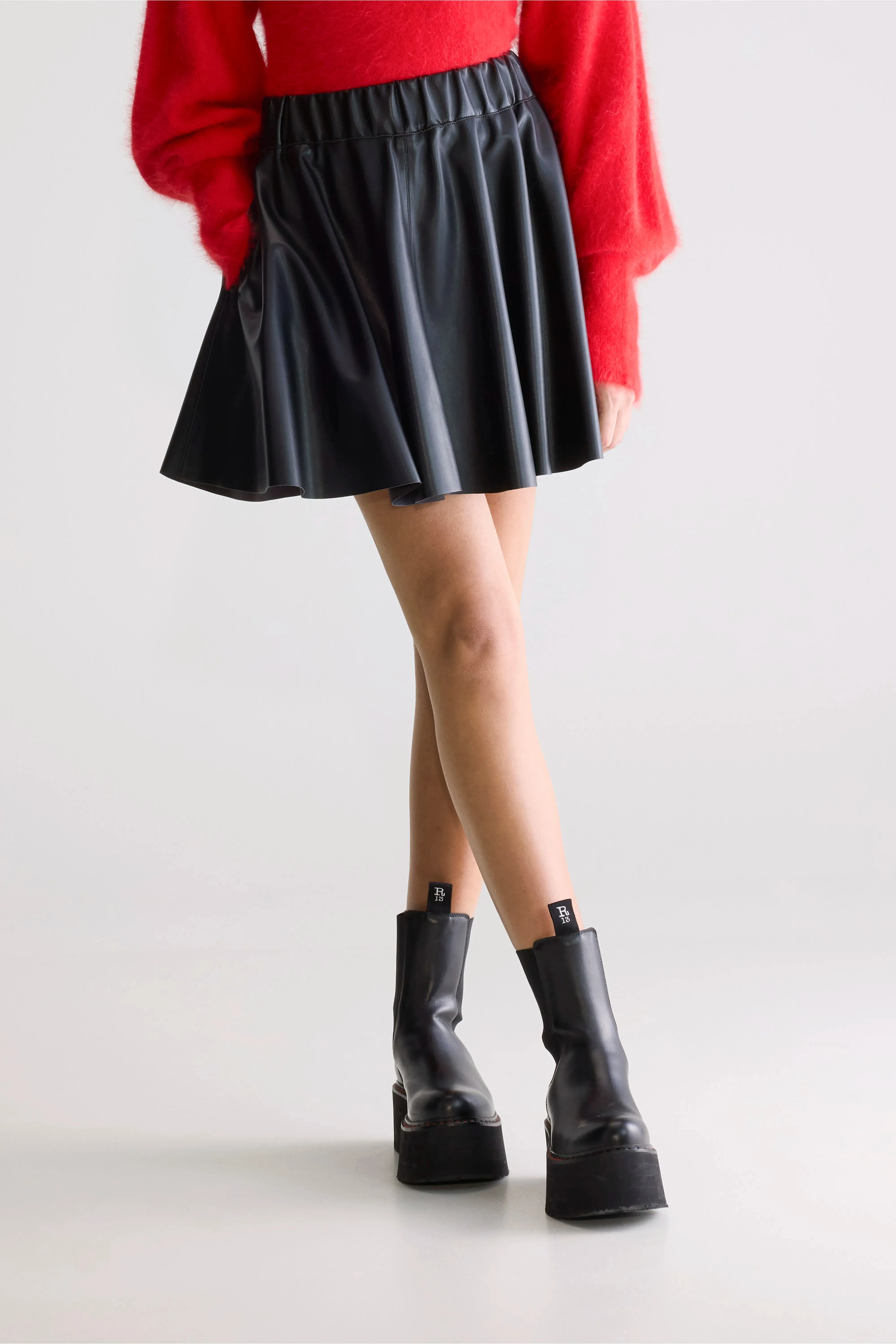 OdorResistant Material Match Fit Hezza mini skirt (252 / W / BLACK)