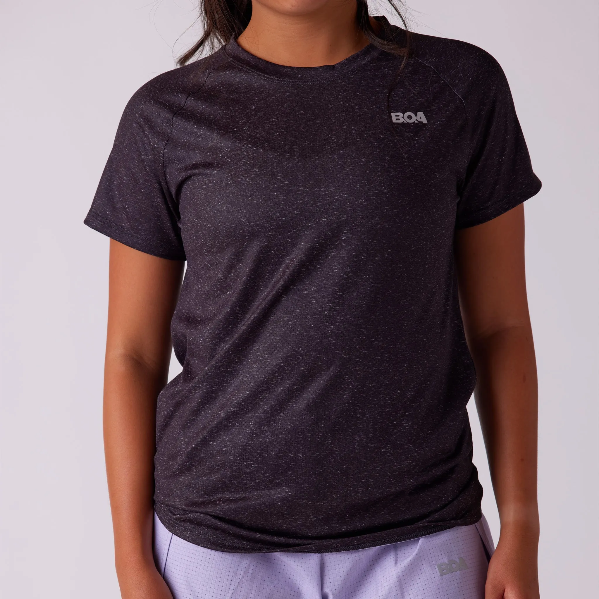 Women's Vapor Lite Tempo SS Tee - Heather Black Outdoor Look Stage Feel