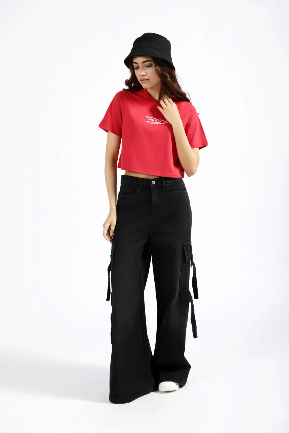 Fame Glow Casual Polo CROPPED GRAPHIC TEE