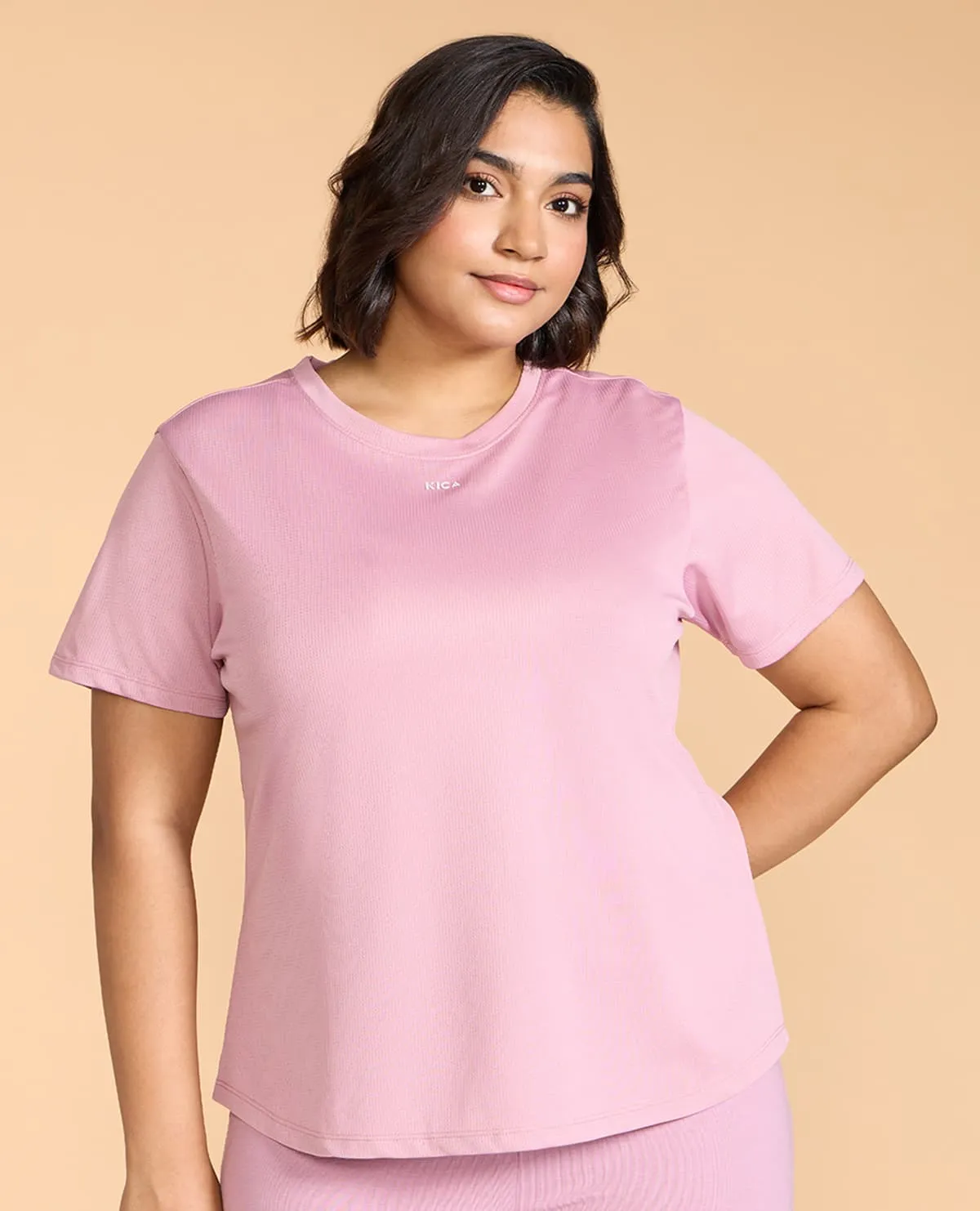 Training Active Tshirt Casual Vibes Layerable Look