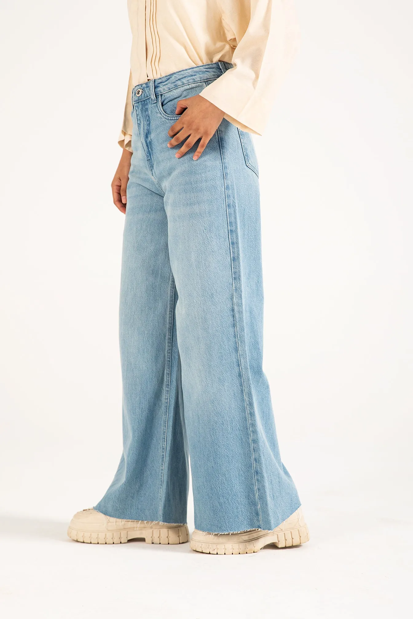 RegularFit MEGA WIDE FIT DENIM