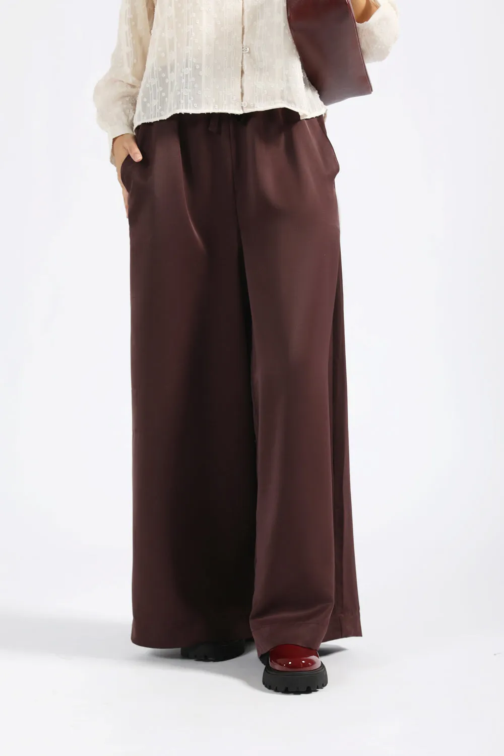 Comfortable Look Wear WIDE LEG TROUSERS WITH TIE DETAIL