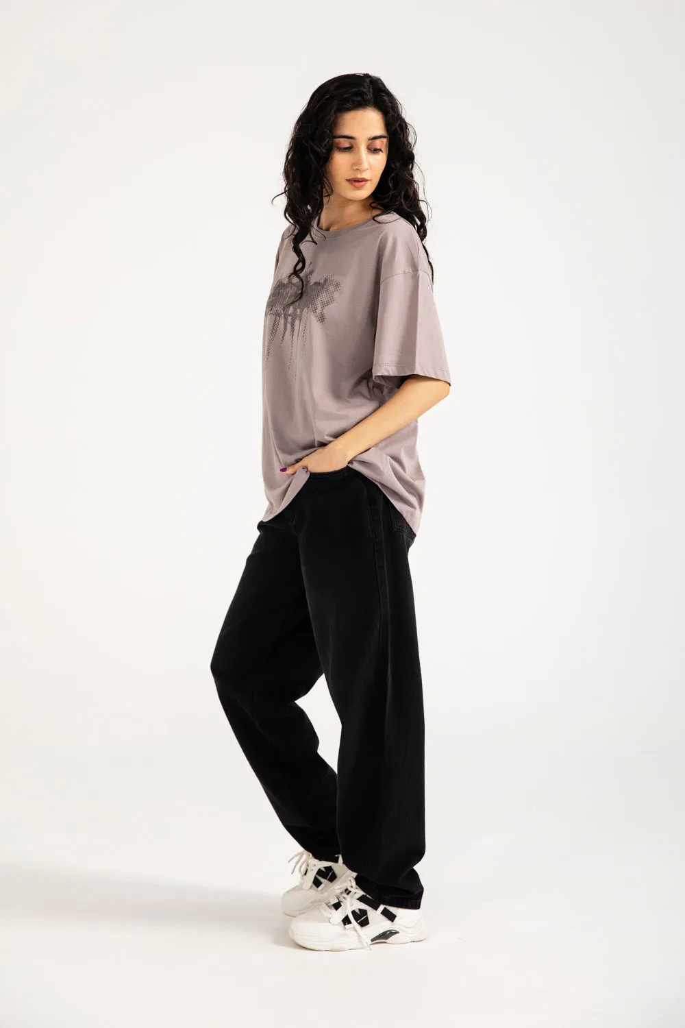 Modern Outfit GRAPHIC OVERSIZED TEE