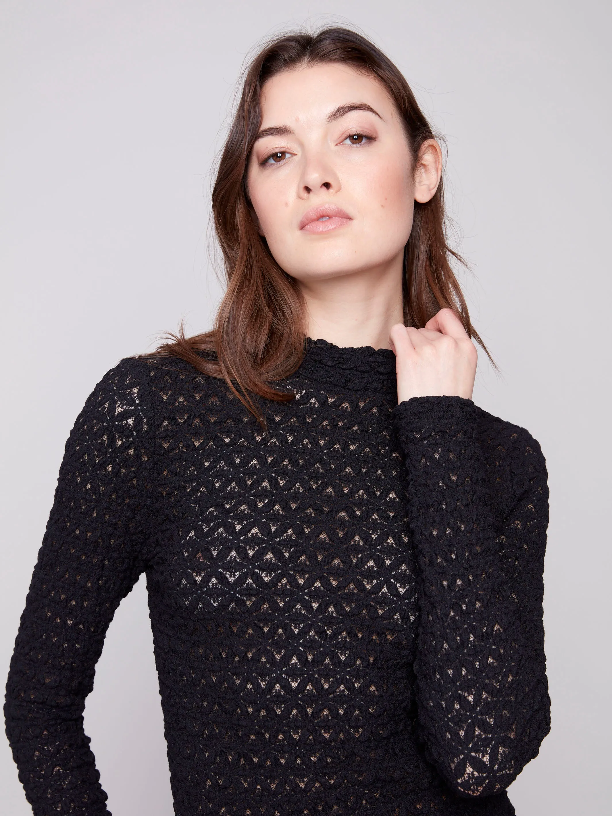 Walk Mood Crown Fit Lace Mock Neck Top - Black