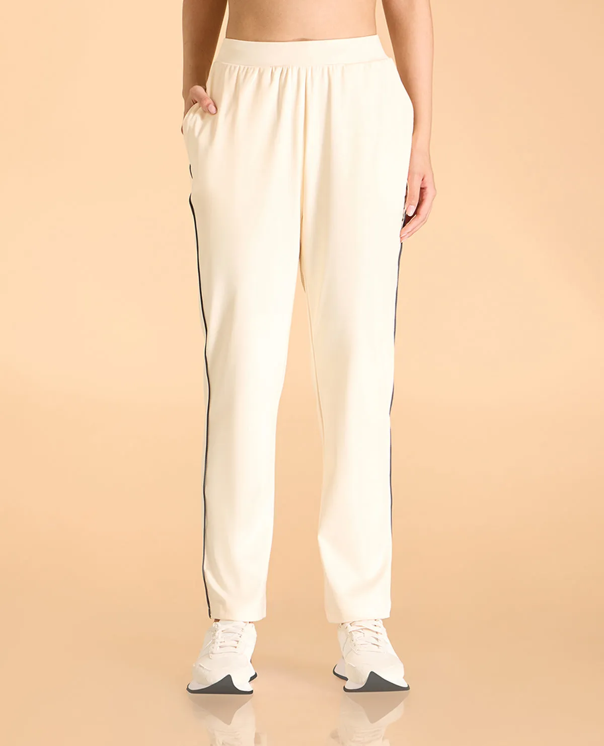 Second SKN Solid Workout Pants For Women Four Way Stretch