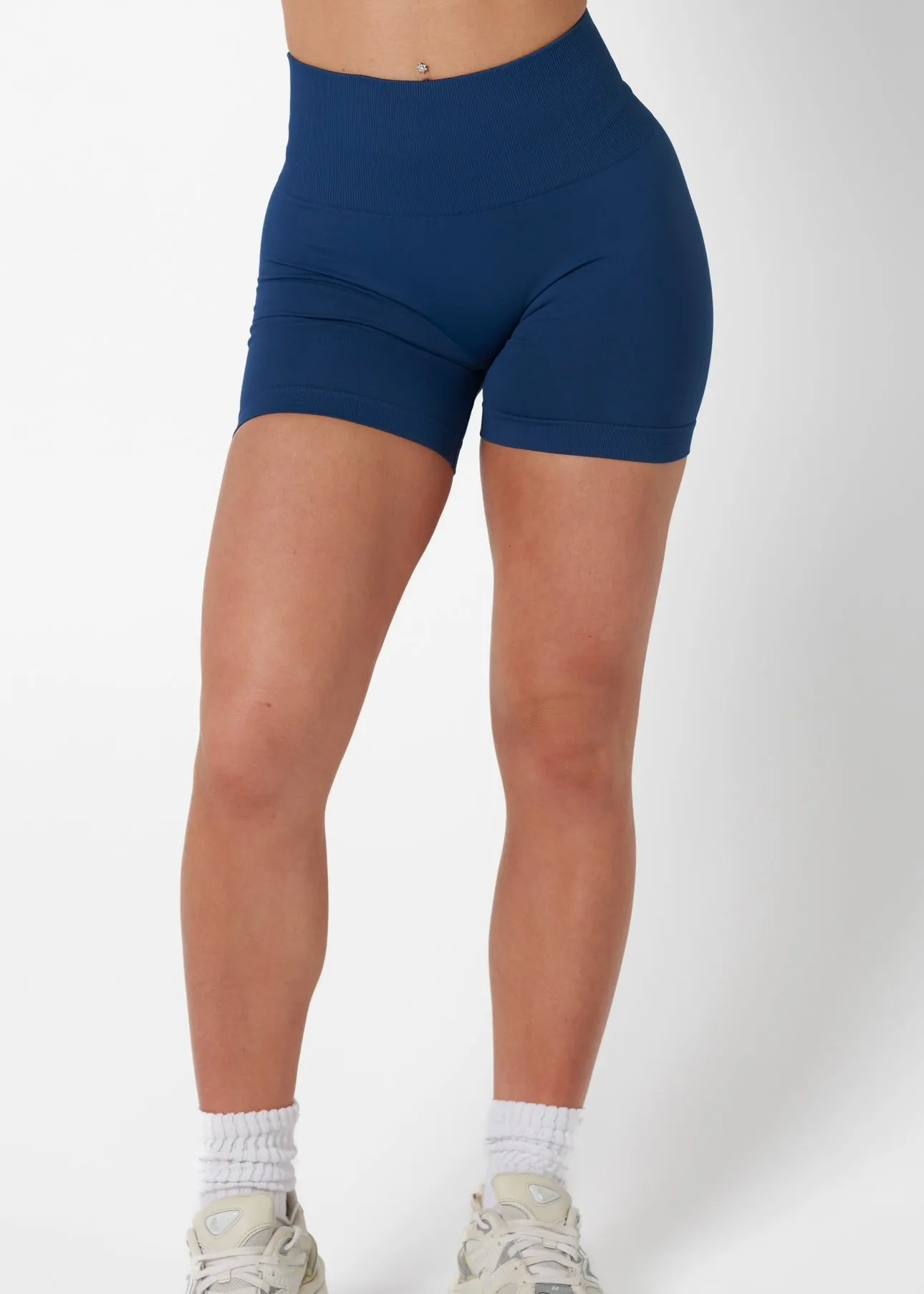 SHAPE SIGNATURE SHORTS - DEEP BLUE Quick Fit