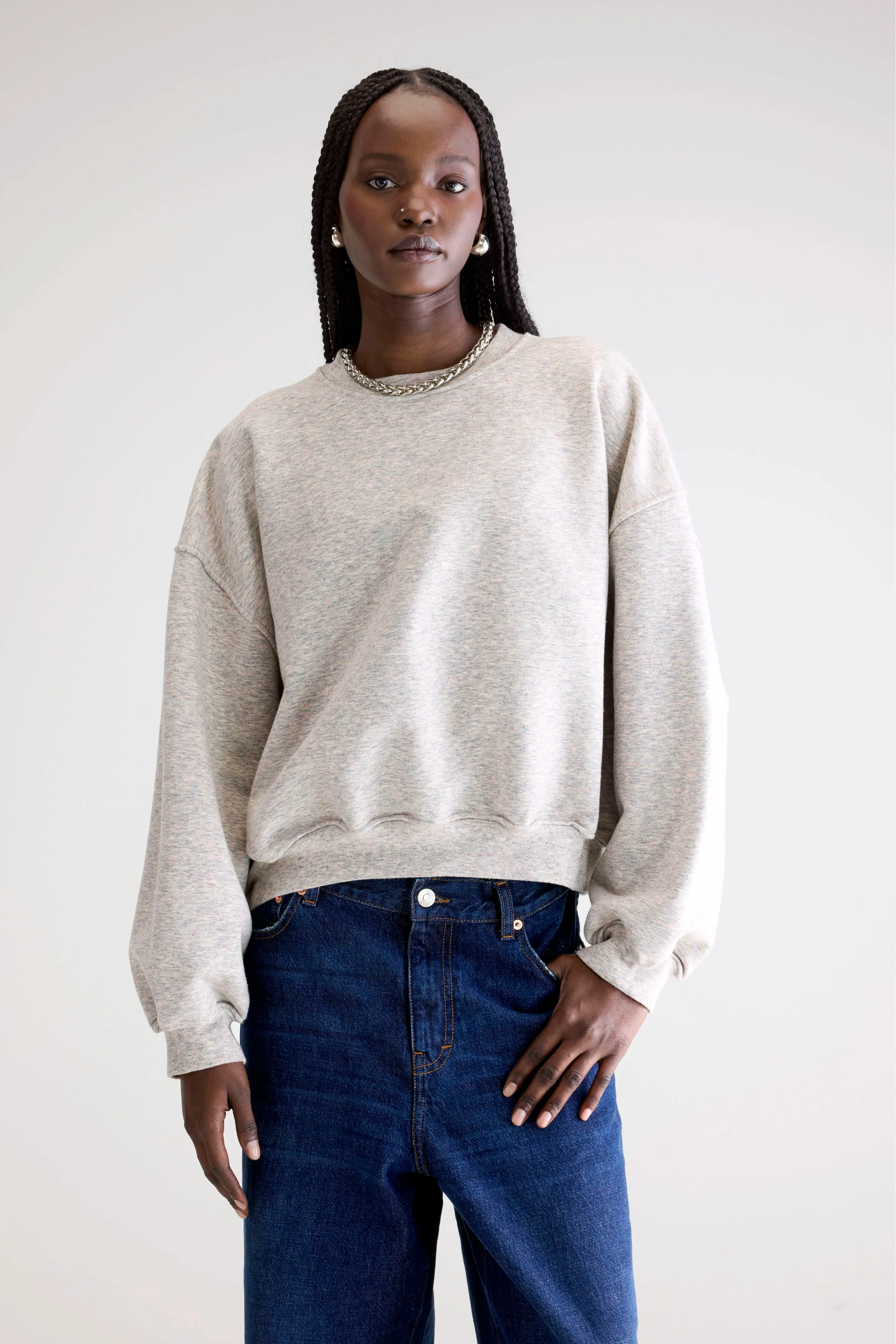 product surfing suitable balance Travel Essential Fancy cropped crewneck sweatshirt (252 / W / COMBO A)