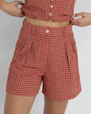 Lola Check Short - Red Comfort Fit