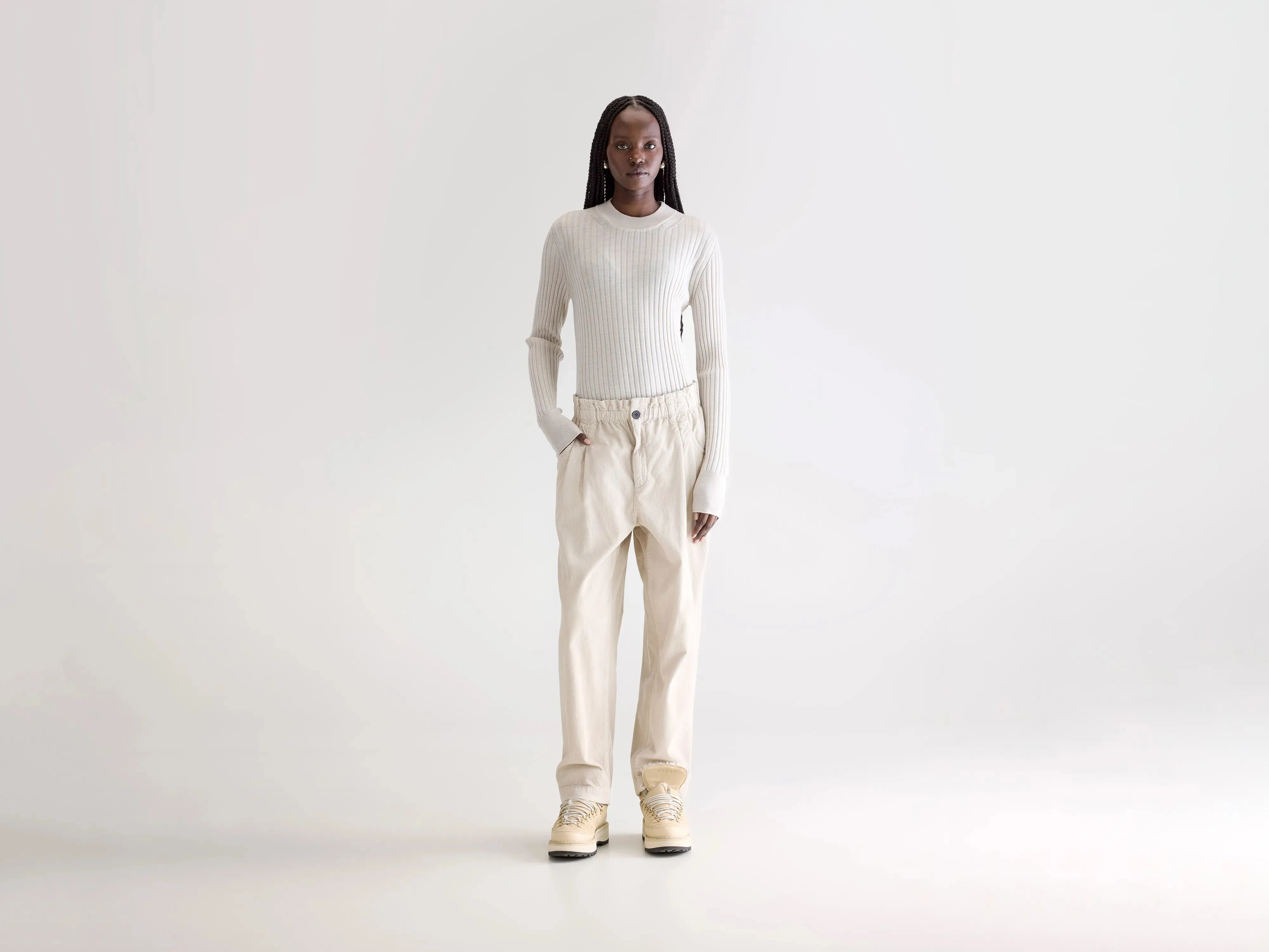Winona paperbag trousers (252 / W / STONE) Walk Friendly