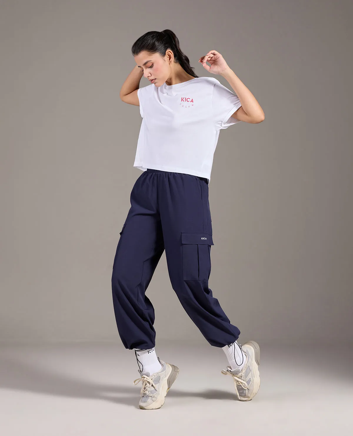 High Waist Cargo Pants In Max Dry Fabric Navy Blue Dynamic Fit Urban Fit