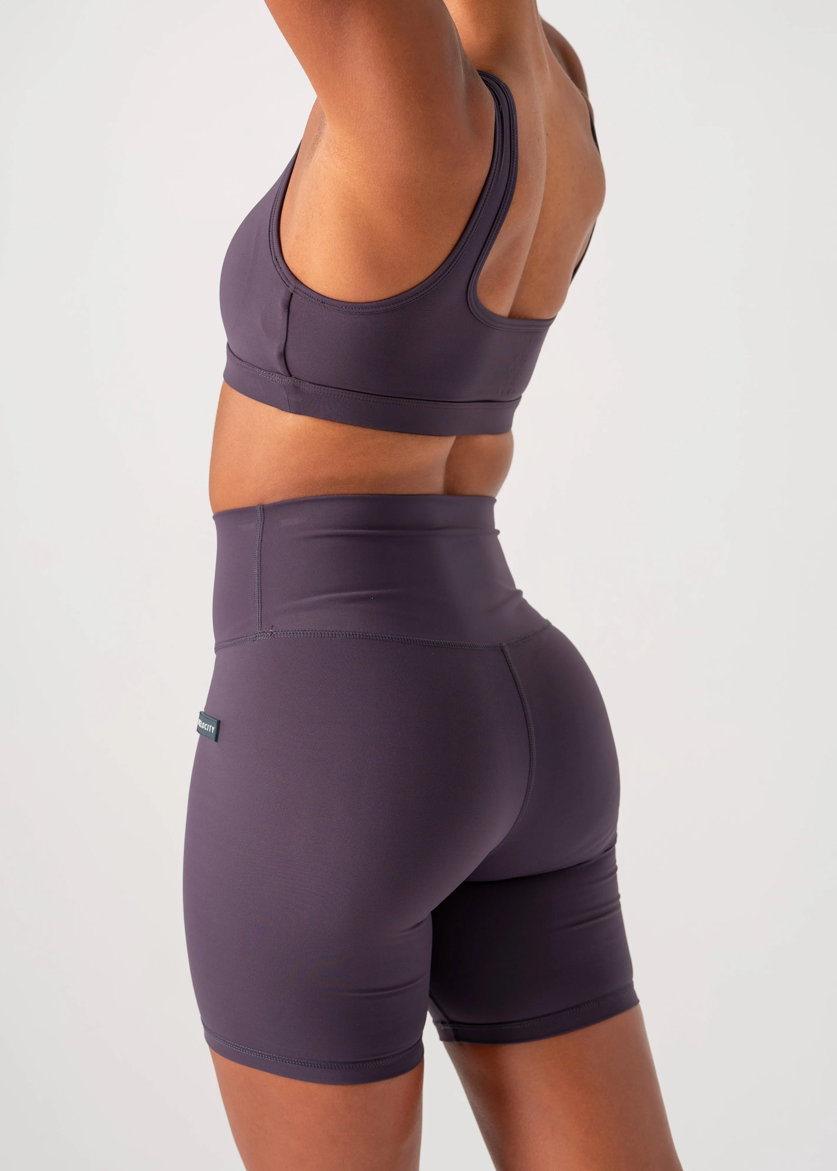 SS SEAMLESS SHORTS - NAVY Mood Piece Stain Resistant Treatment