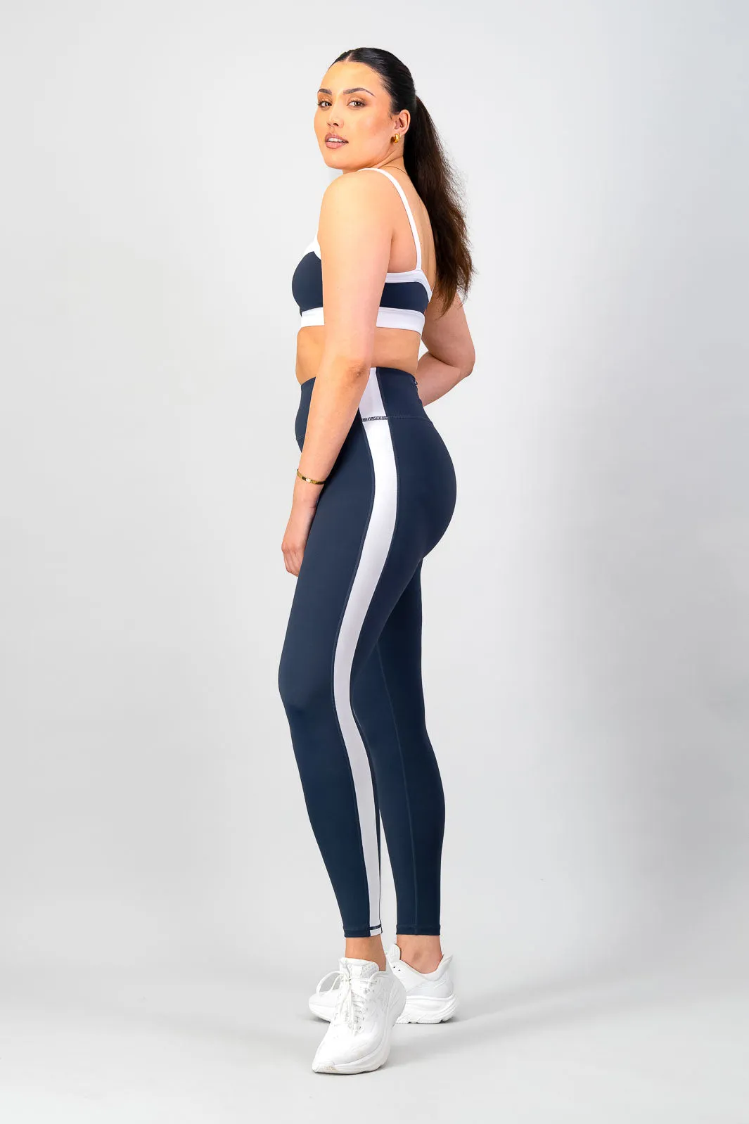 Burnt x You Legging - Ash Relaxed Comfort Quick Release Moisture Management