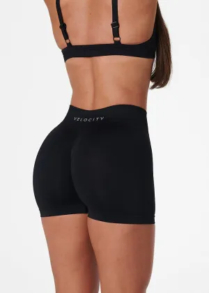 SILHOUETTE SCRUNCH SHORTS - BLACK Simple Vibe fresh start