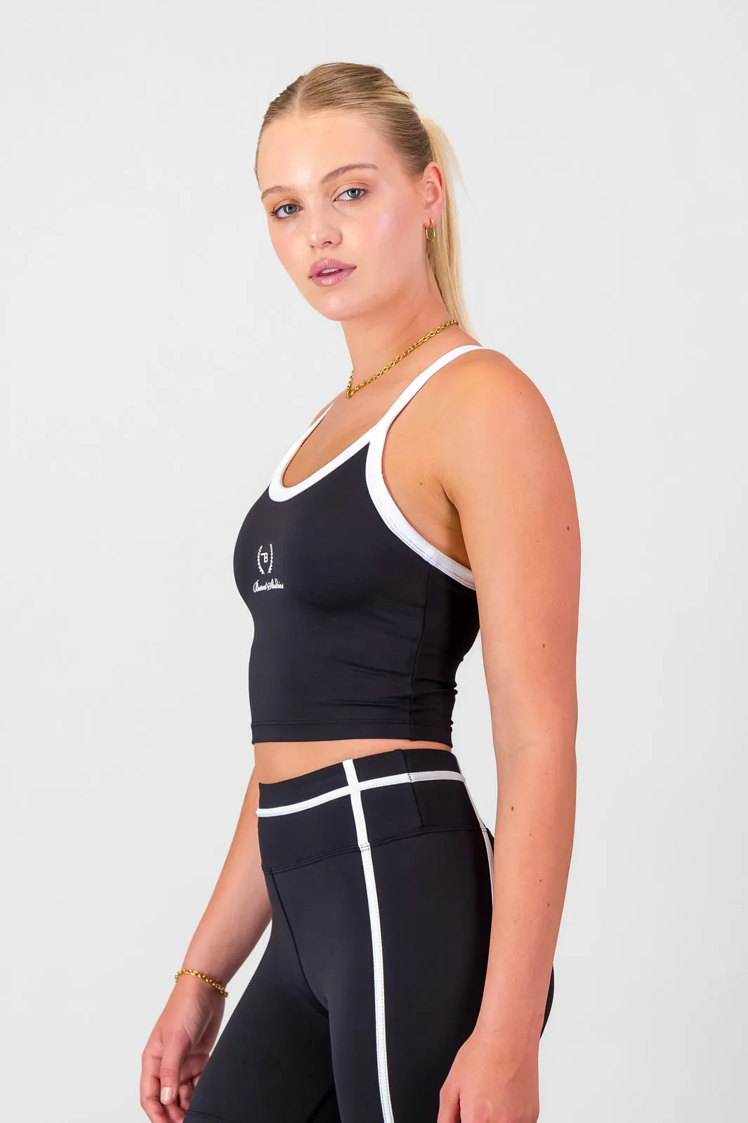 Drop Shoulder Design Supportive Tank - Black & White