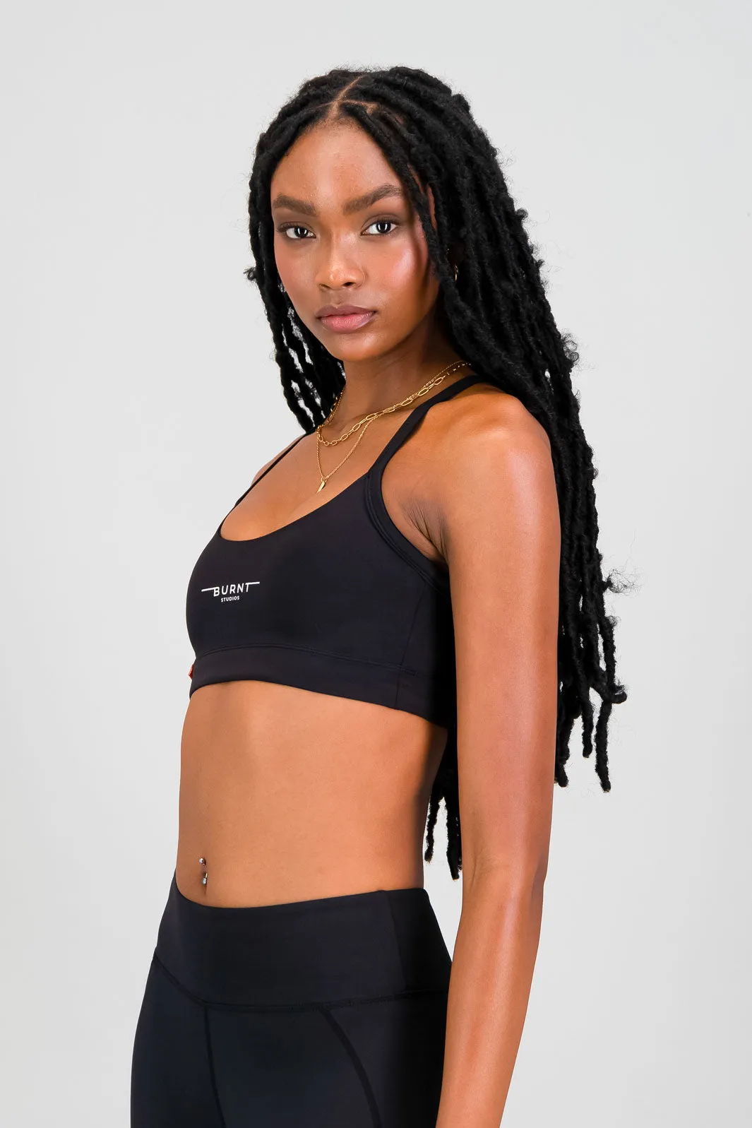 Medium The Cali Sports Bra - Black