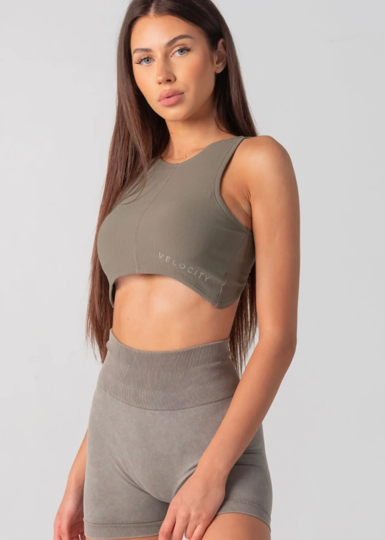 MatteFinishTexture OdorControlClothing RACER CROP - GREEN