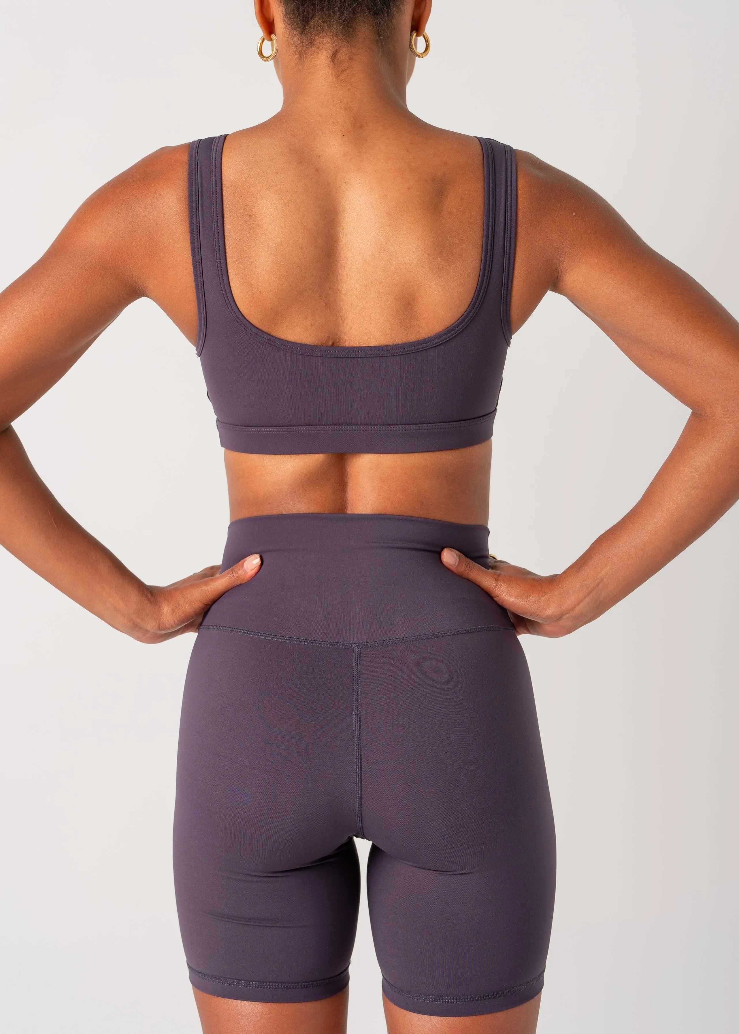 SS BASIC CROP - NAVY Invisible stitching Stretchy Closure