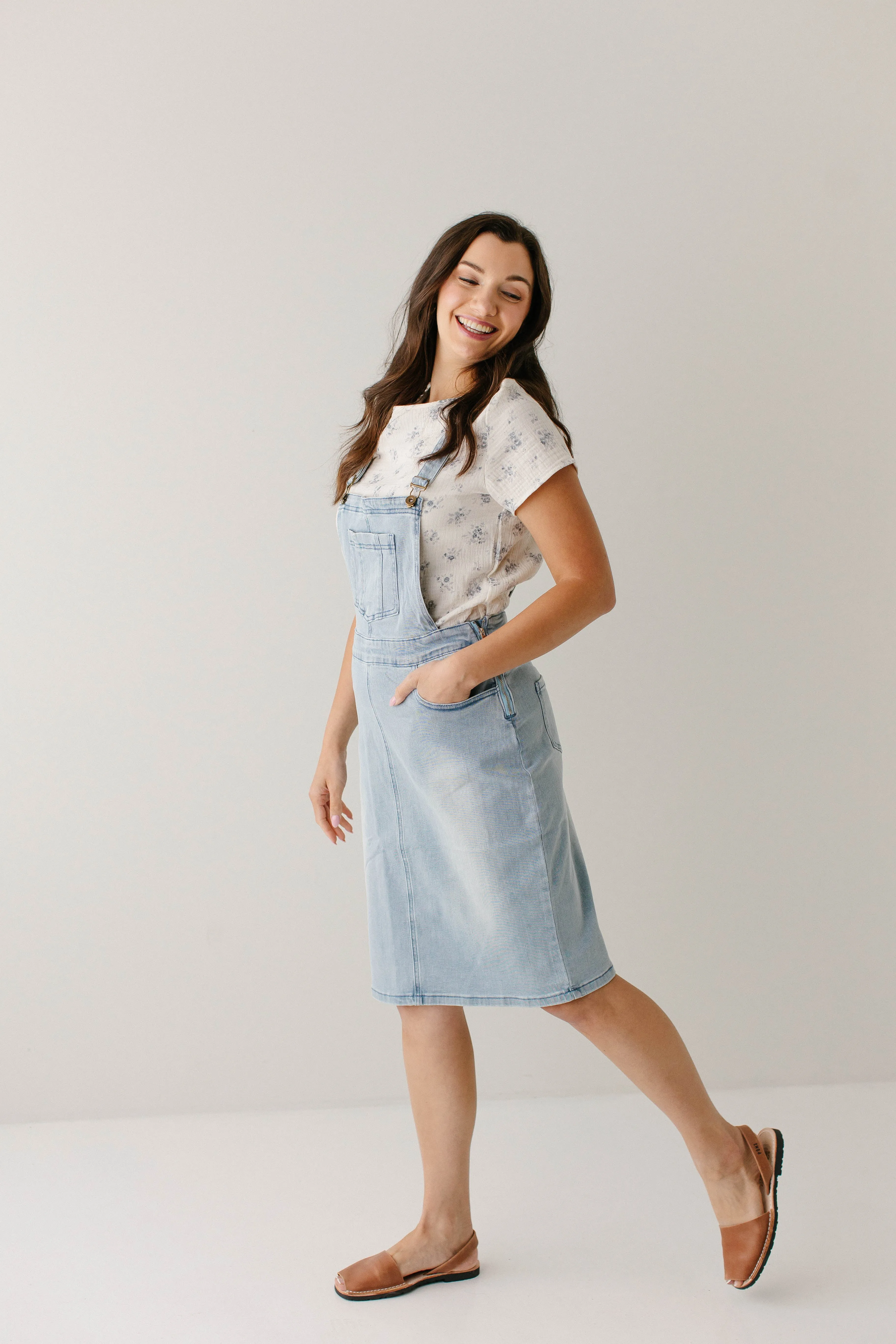 Fresh Energy Chic Fit Urban Accent 'Emerson' Light Denim Skirt Overalls