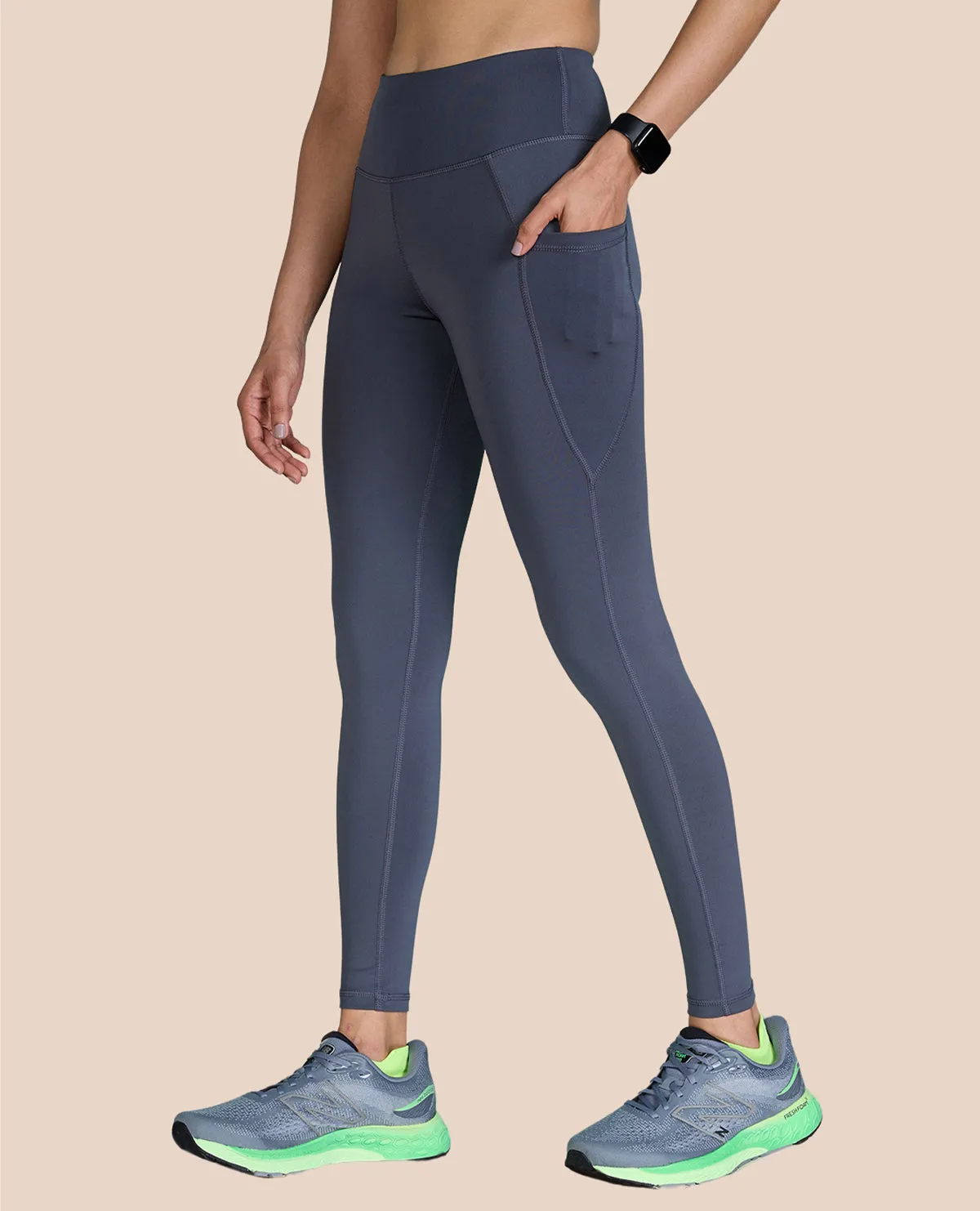 Reflective Logo Detail High Waisted Stretchable Leggings