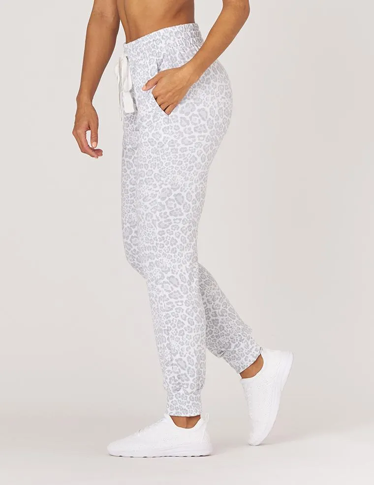 Roll-up style HiddenDrawcord Glyder Halfway Jogger - Ice Leopard