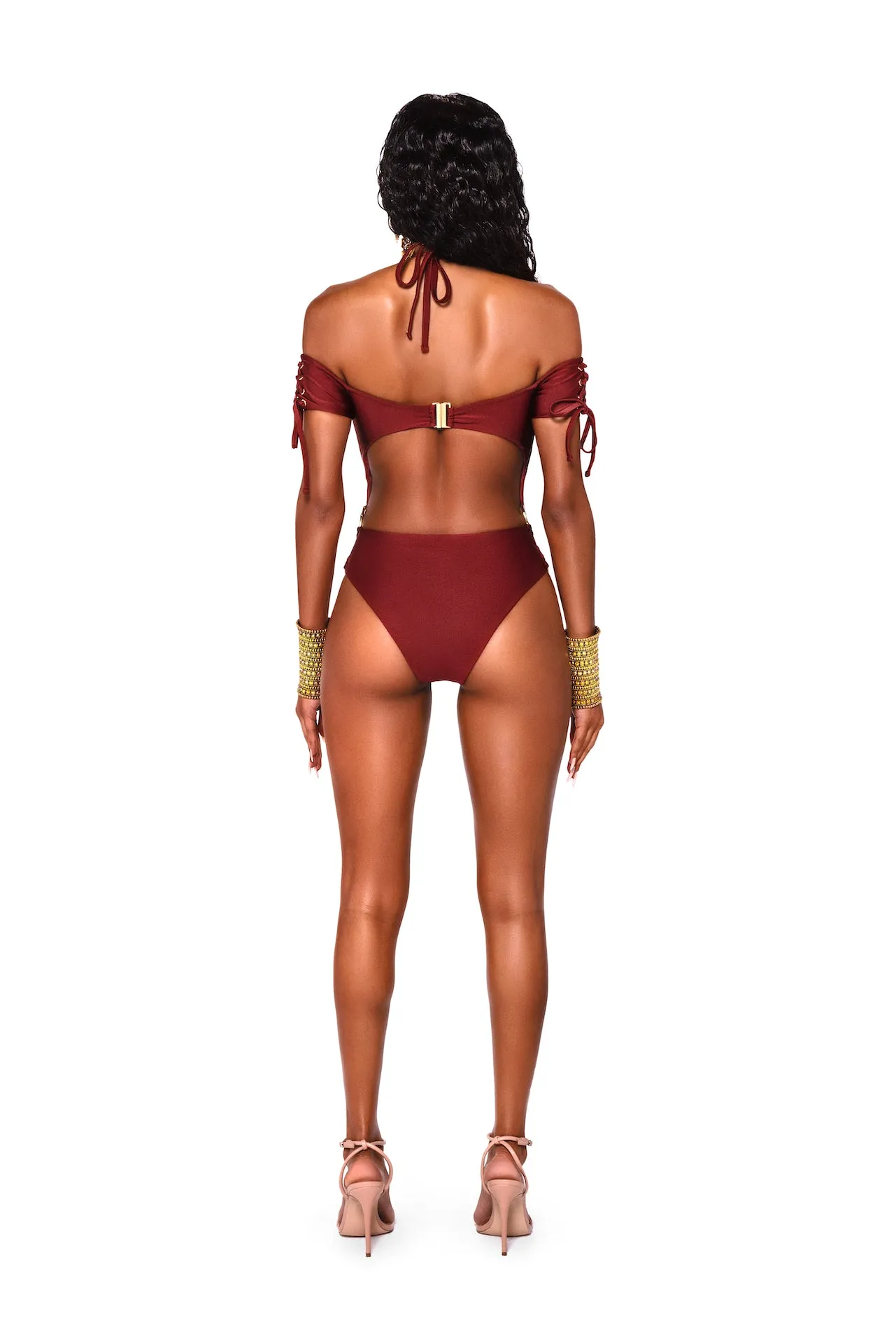 AHI  ONEPIECE Bold Step