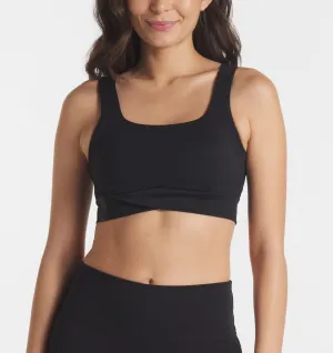 Flatlock stitching seams Performa Longline Bra