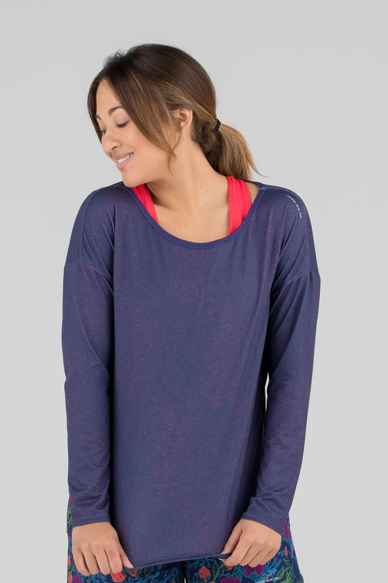 TaglessLabel Women's Printed Hypersoft L/S Running Shirt - Cypher Navy/Red