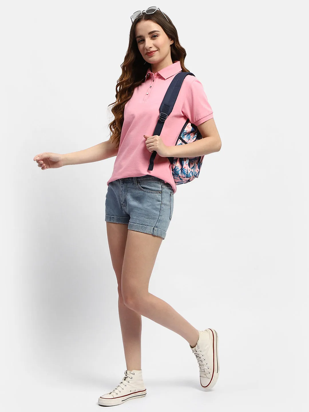 Madame Solid Pink Polo Neck T-Shirt Short sleeved breeziness