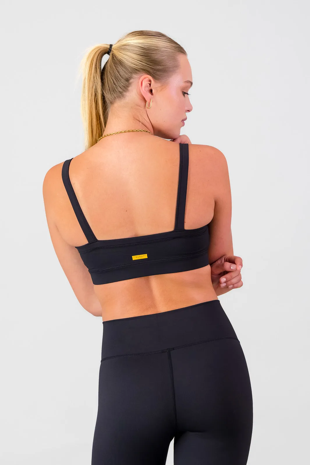 Core Sports Bra - Black Printed workout gear Comfortable seams