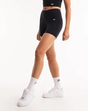 Delia Cycling Shorts - Black Striped Pattern Bold Patterns