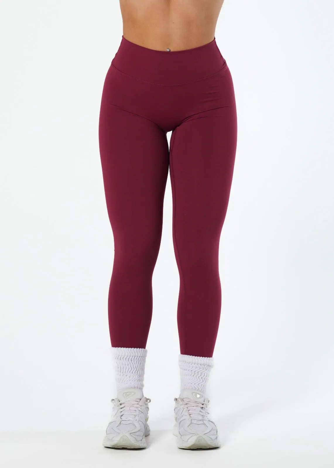 SERENE INVISIBLE SCRUNCH LEGGINGS - CRANBERRY sculpted look
