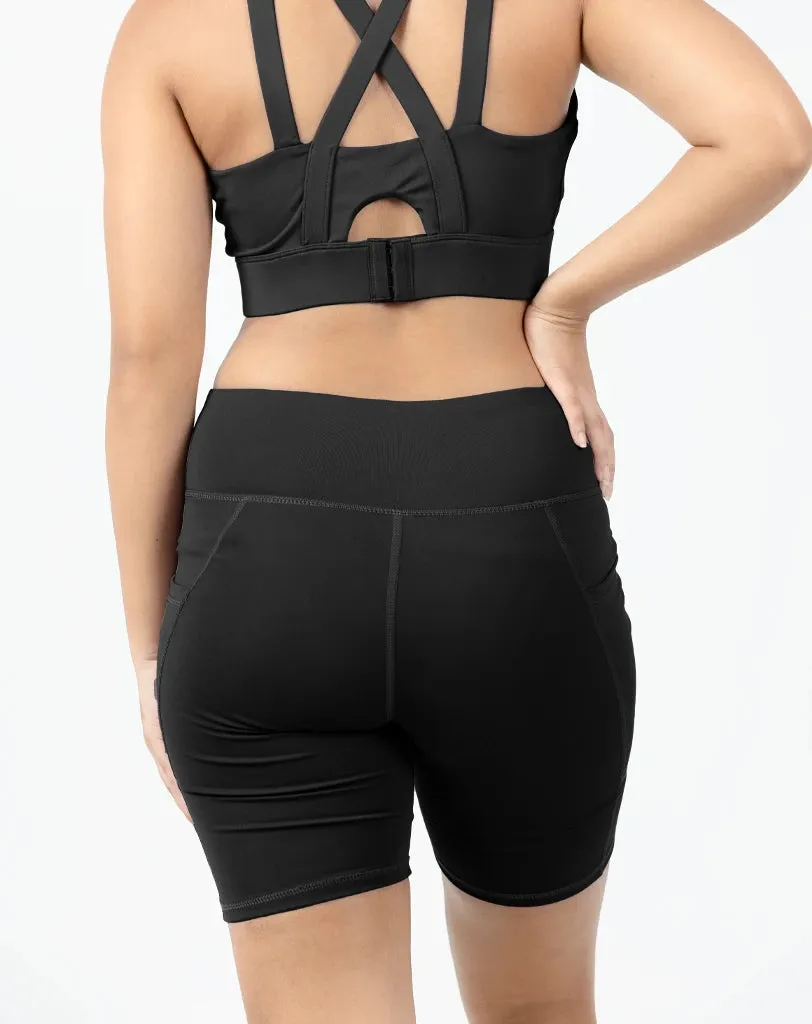 MultiFunctional Pockets Strong Glow SculptFit Elegance Pocket Short