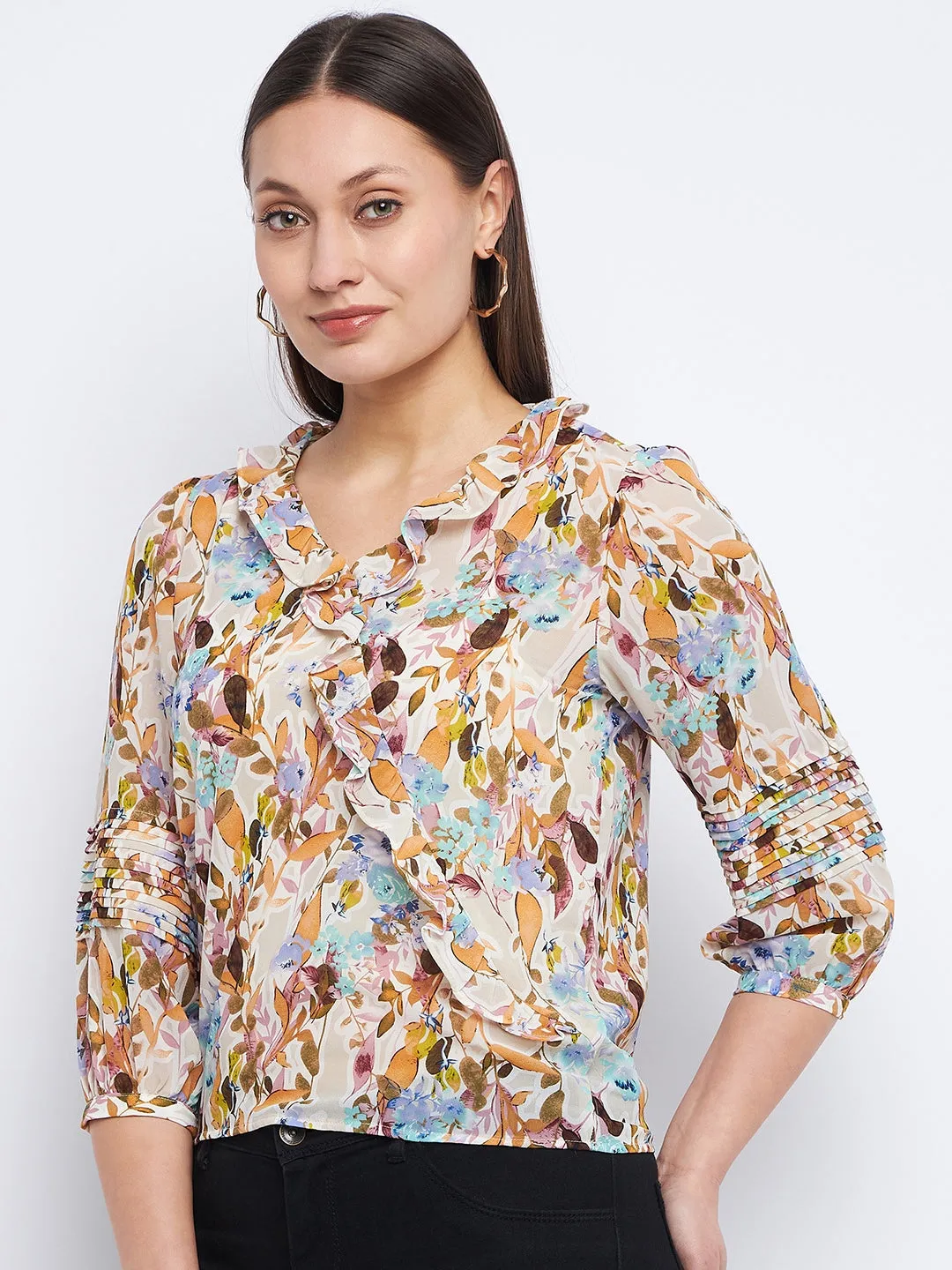 Madame Floral Off-White Ruffle Top Lightweight sweater Icon Fit