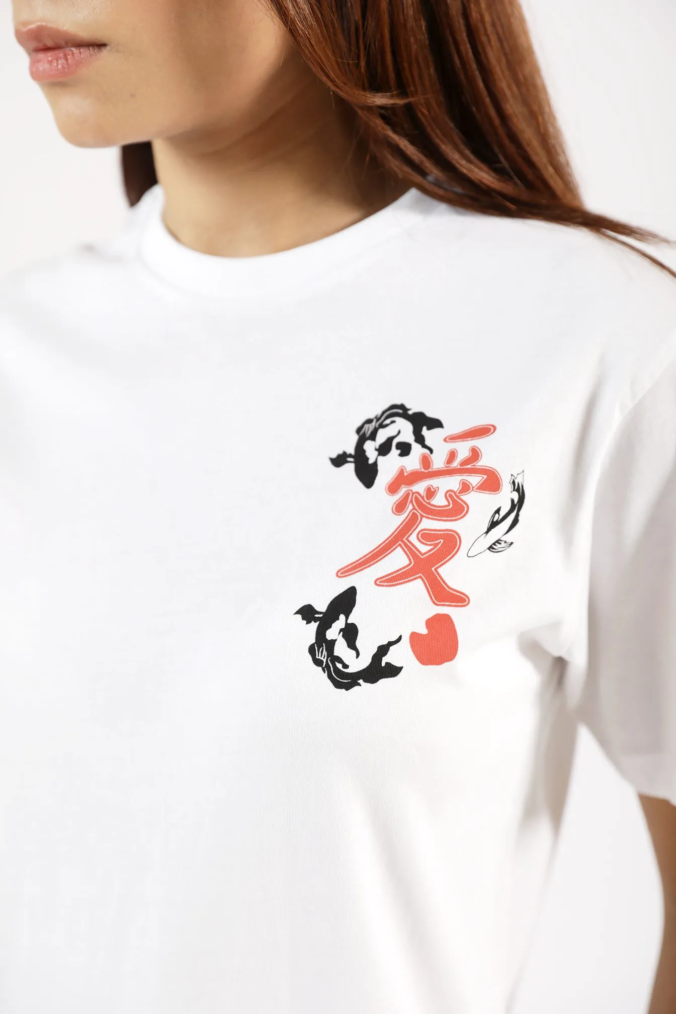 MicroPerforatedTexture SnagFree Fabric OVERSIZED GRAPHIC TEE