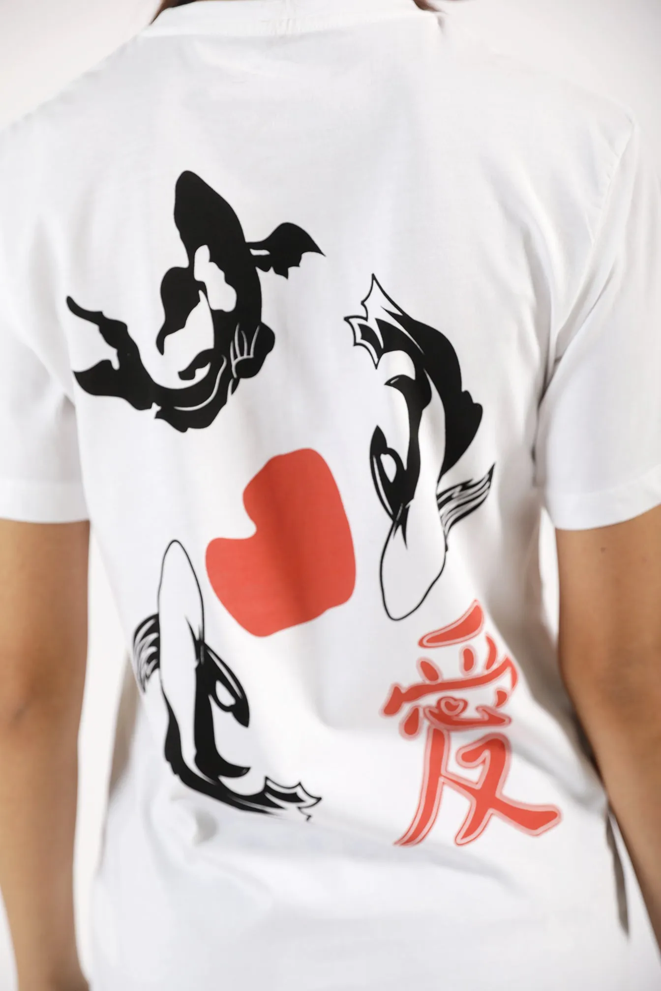 UVProtectionFinish OVERSIZED GRAPHIC TEE