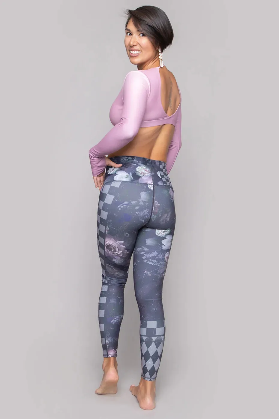 Niyama Sol We Are All Mad Here Barefoot Legging Premium Stretch Anti Pilling Technology