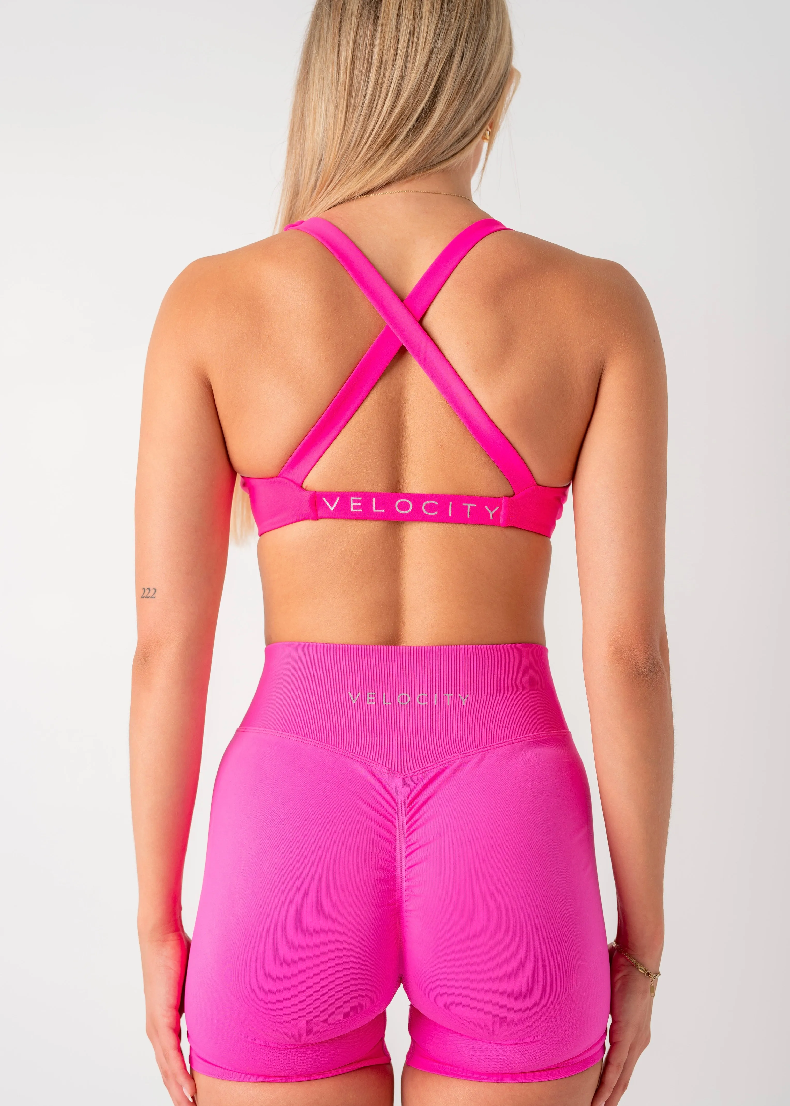 Medium-quality Lightweight Fit TWIST BRA - DRAGON FRUIT