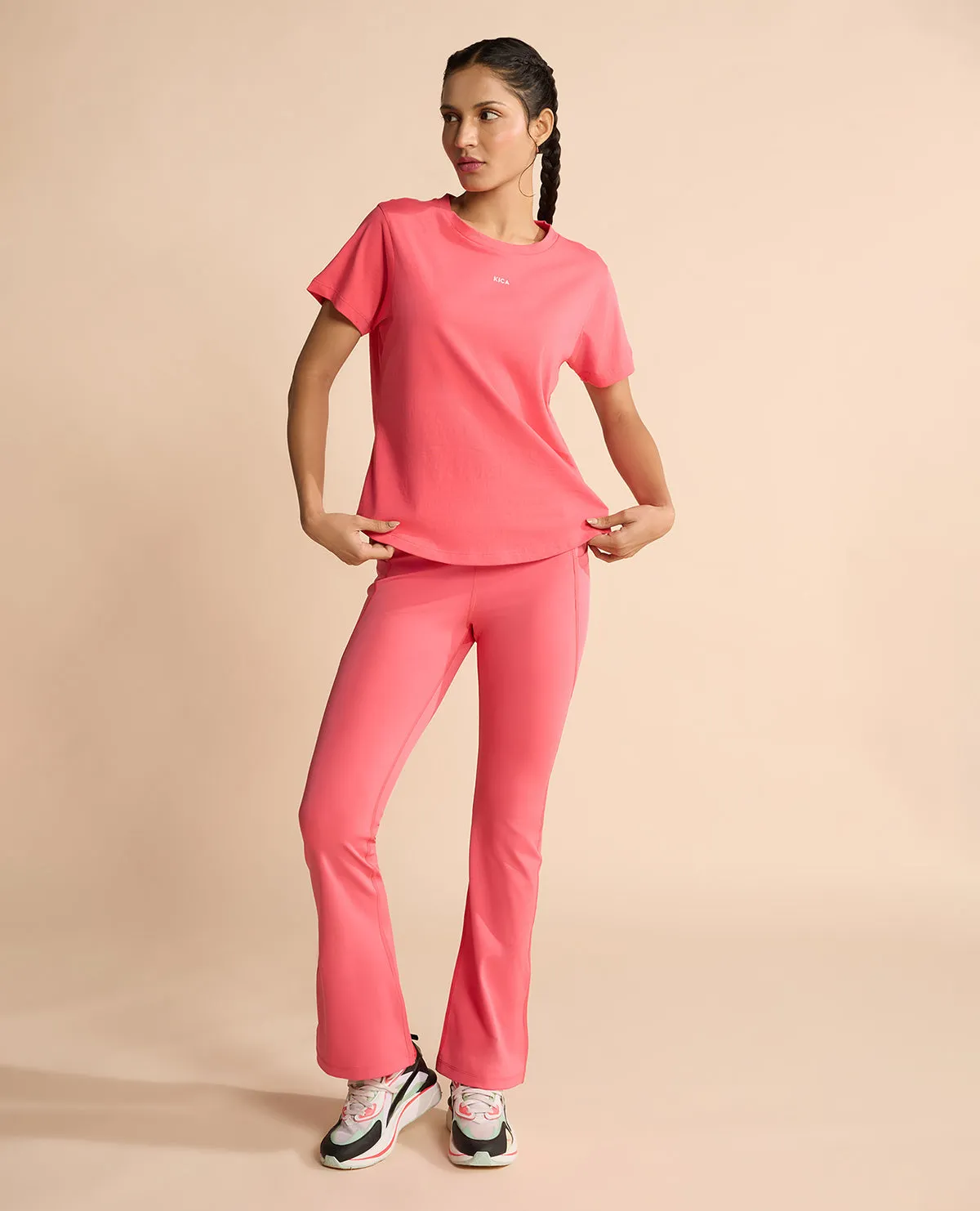Easy-to-Style Top Ribbed Collar Design Women Solid Cotton Essential Top Apple