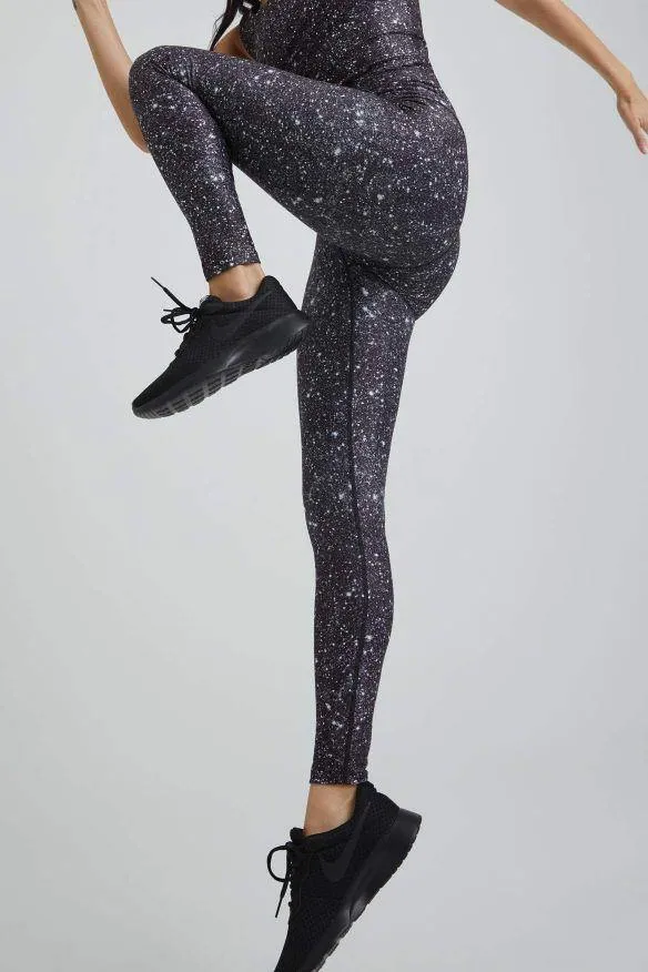 Wear It To Heart Noir Super Disco Foil High Waist Legging Versatile Look