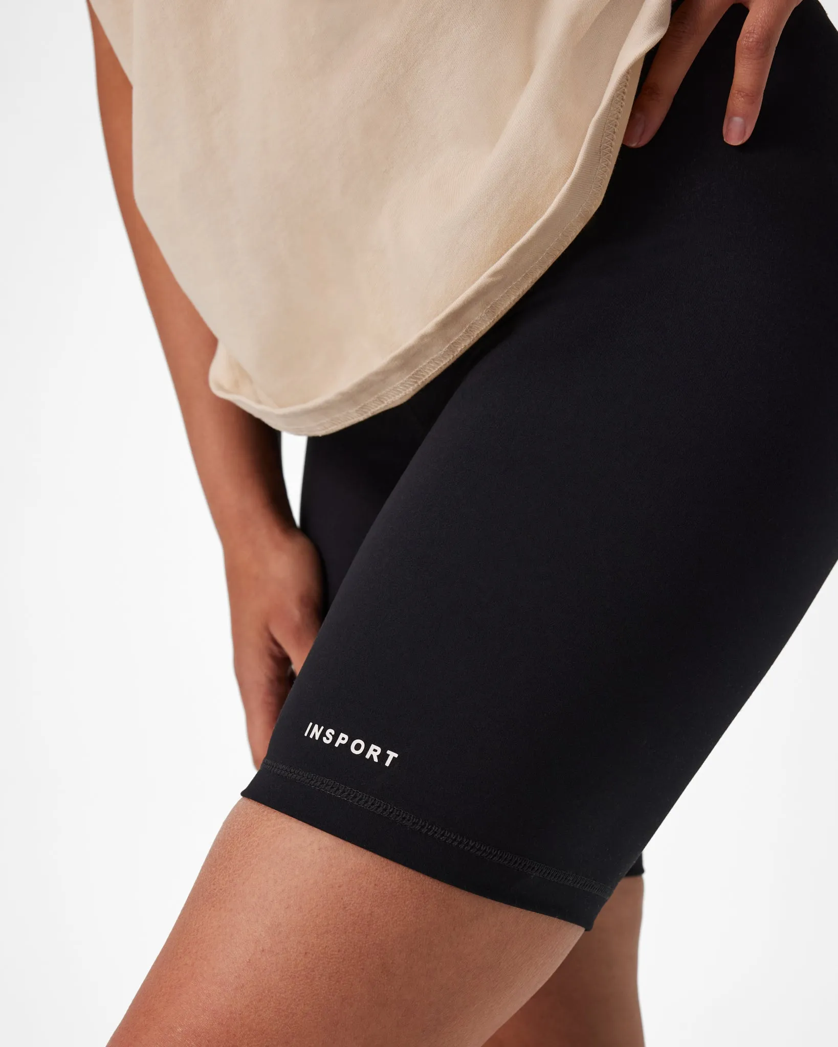 Reinforced Stress Points Comfortable Stretch Insport Womens Luna Bike Short Black