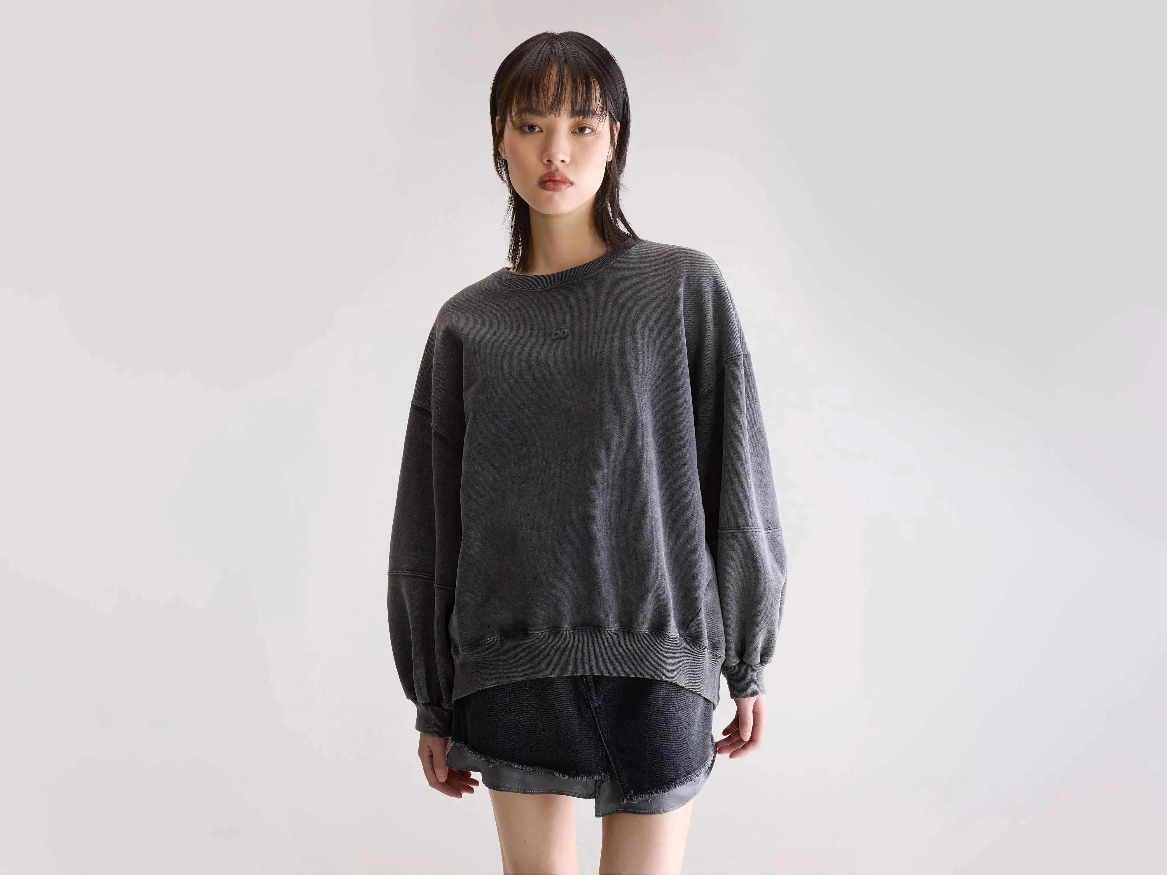 Floral Print Suede Trig crewneck sweatshirt (252 / W / BLACK)