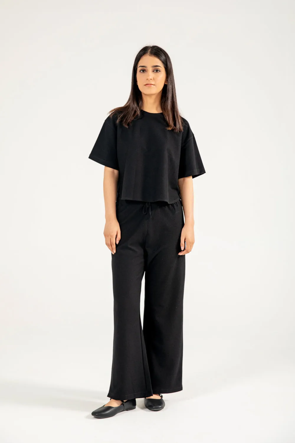 CROPPED TEE WITH HEM DETAIL Pure Linen Blend Fashion Accessory