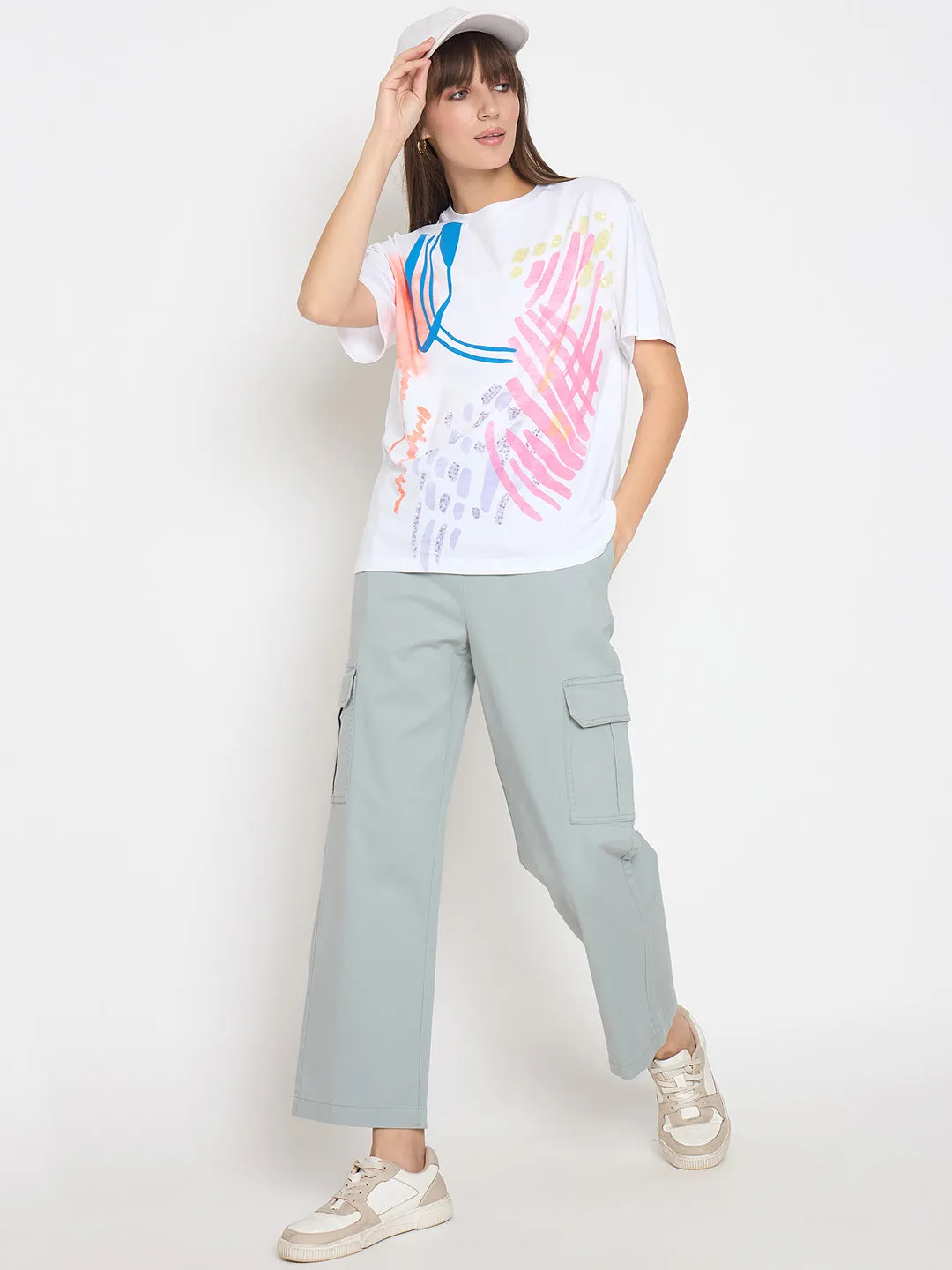 easygoing look Edgy Madame Handwork Detail with Graphic Print White T-shirt