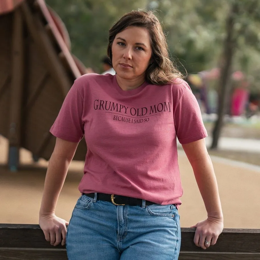 Simple and Chic Women's Grumpy Old Mom Boyfriend Fit T-Shirt - Heather Mauve